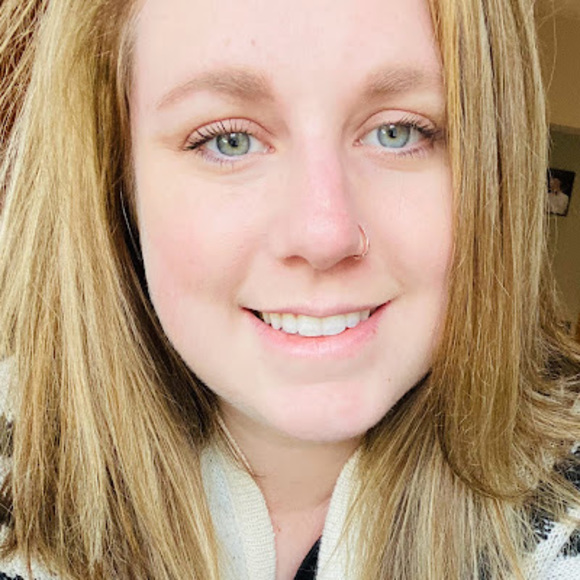 Meet your Posher, Caitlynn - Picture 1 of 1